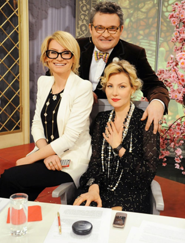 В передаче «Модный приговор»  новое лицо — Рената Литвинова.