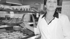 Формула успеха Бурмистровых — вкусно и недорого. Фото Зои ТЮРИНОЙ