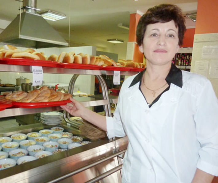 Формула успеха Бурмистровых — вкусно и недорого. Фото Зои ТЮРИНОЙ