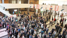 От проведения венчурной ярмарки на площадях Экспоцентра выиграют все. Фото Михаила ПЕРМИНА