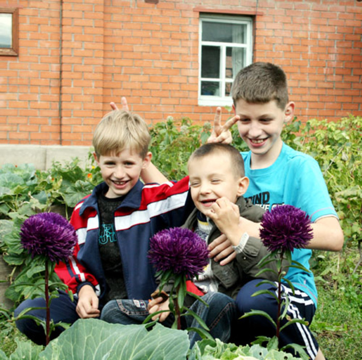 Мы — зайчики,  но капустки  не хотим!  Прислал Данил КОНОХОВ