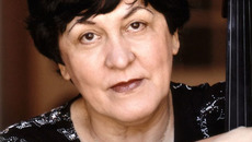 Наталия Гутман. Фото с сайта  www.belcanto.ru