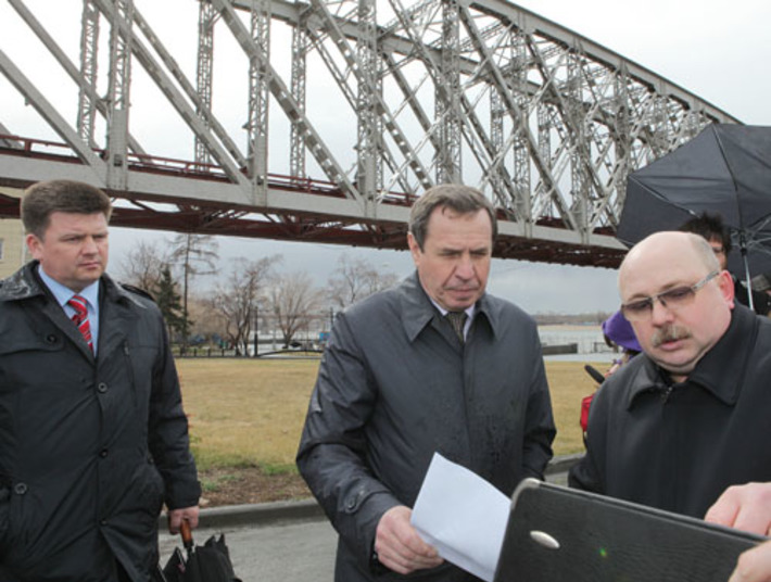 Владимир Городецкий: «Ко Дню города в парке «Городское начало» будет открыт памятник Александру III» Фото пресс-центра мэрии