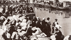 Эвакуированным из блокадного Ленинграда предстояла долгая дорога в Сибирь