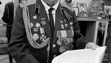 Герой Советского Союза Дмитрий Алексеевич БАКУРОВ. Фото Павла КОМАРОВА