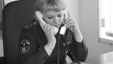 За сутки на пульт «01» в среднем поступает до 500 звонков. Один диспетчер может обрабатывать несколько звонков одновременно. Фото Людмилы ХАРЛАМЕНКО