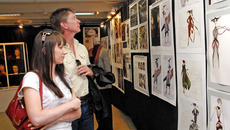 Эскизные разработки. Современные модели одежды. Фото Михаила ПЕРМИНА