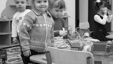 В новом детском саду cела Скала Колыванского района малышам комфортно. Фото Михаила ПЕРМИНА