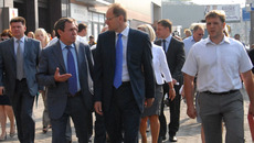 Губернатор и мэр намерены разобраться с долгостроями на площади Маркса. Фото Михаила ПЕРМИНА