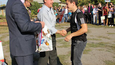 Награждение победителей. Фото Ольги ЛЕВИНОЙ