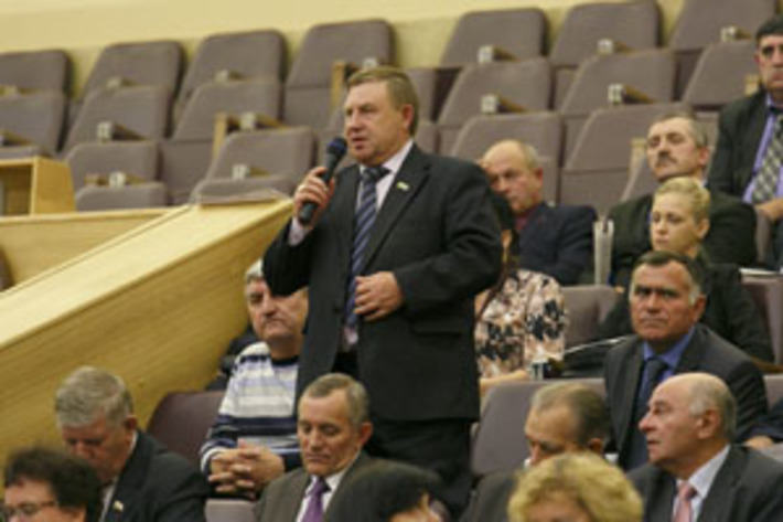 Выступления были взвешенны и конкретны. Фото Аркадия УВАРОВА