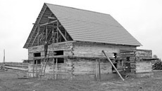 Строится дом для семьи Куц. Фото Николая ЦАРЕВА