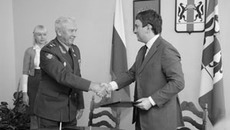 Состоялось подписание соглашения между правительством области и Общероссийской общественной организацией ветеранов Вооруженных сил РФ. Фото Михаила ПЕРМИНА