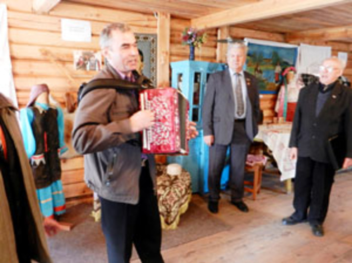 Участники семинара на экскурсии в Петропавловском краеведческом музее. Фото Марины ЛУПЕЙКЕНЕ