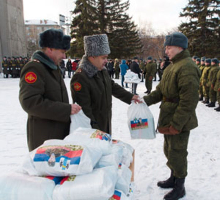 Торжественным маршем у святого места. Фото Аркадия УВАРОВА