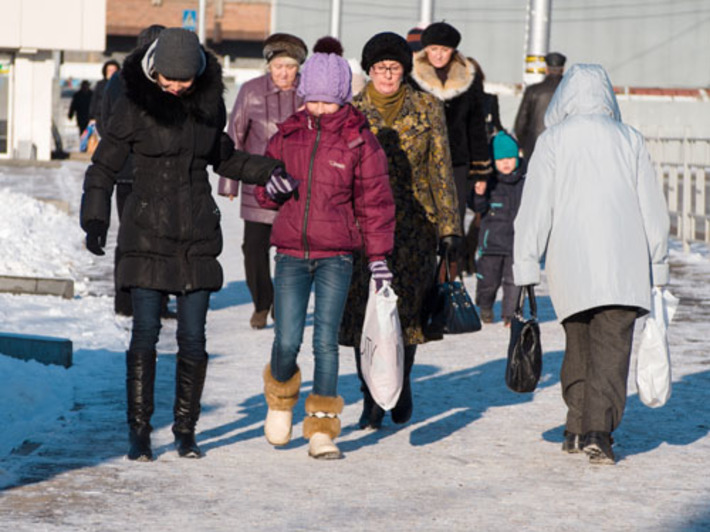 Новосибирские пешеходы этой зимой могут быть спокойны. Фото Аркадия УВАРОВА