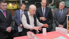 Главе региона были представлены передовые разработки науки. Фото пресс-службы губернатора и правительства НСО