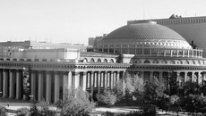 Новосибирский государственный академический театр оперы и балета. Фото Михаила ПЕРМИНА