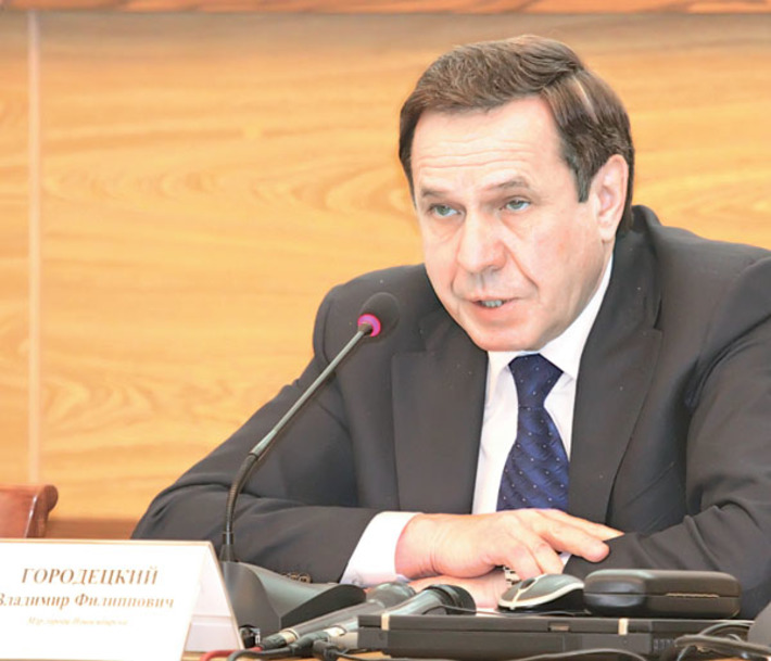 Среди позитивных итогов мэр отметил рост численности населения. Фото пресс-службы мэрии