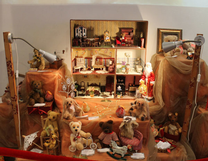 Мягкие игрушки — непременный атрибут детской комнаты. Фото Марины РЕШЕТНИКОВОЙ