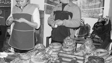 Свою продукцию на ярмарку привезли 76 участников из семи районов области. Фото Марины ЛУПЕЙКЕНЕ