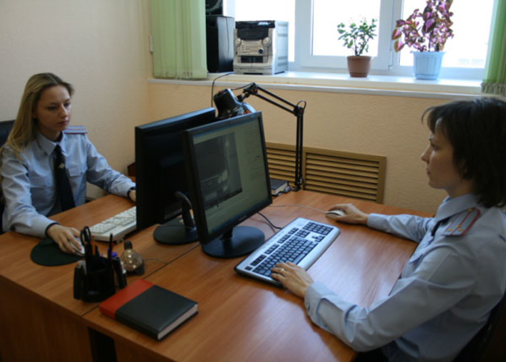 Всю черновую работу делает техника. Человеку остается лишь ее контролировать. Фото Светланы СЫСОЕВОЙ