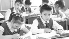Научиться быть директором школы можно.  Только учиться нужно хорошо. Фото Михаила ПЕРМИНА (архив)