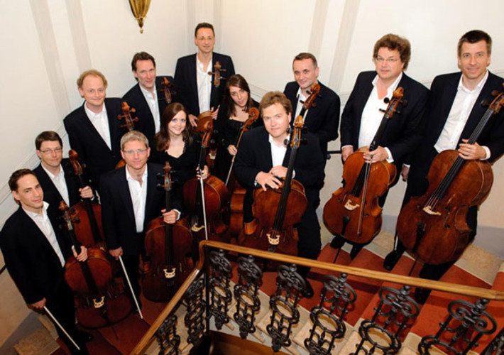 Ансамбль «12 виолончелистов Берлинской филармонии» — один из самых знаменитых в Европе. Фото с сайта www.die12cellisten.de