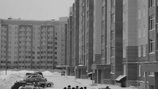 Ресурсы для удешевления жилой площади есть, уверен губернатор Василий Юрченко. Фото Михаила ПЕРМИНА