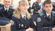 Учащиеся Сибирского авиационного кадетского корпуса имени Покрышкина — возможное будущее региональной авиации. Фото Михаила ПЕРМИНА