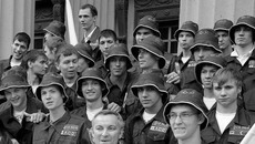 Студенты новосибирских вузов станут большой дружной командой. Фото Павла КОМАРОВА