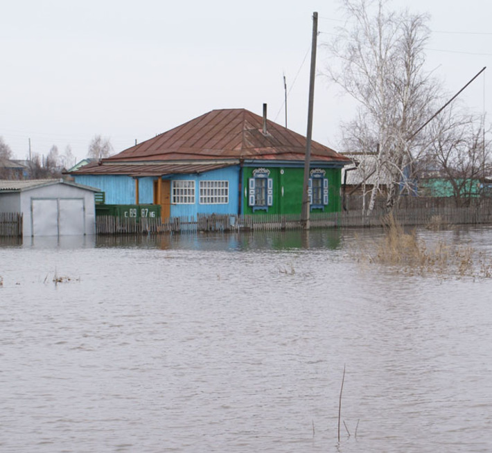 В Кочках предпринимаются все меры для того, чтобы не повторилось подтопление 2010 года. Фото Николая МОЛОШНОГО
