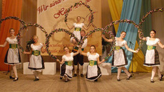 Хореографический ансамбль «Экспрессия» — непременный участник культурных мероприятий Российско-Немецкого Дома. Фото с сайта sibrd.ru