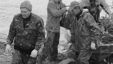 Поможем рыбе все вместе. Фото предоставлено ФГБУ «Верхнеобьрыбвод»