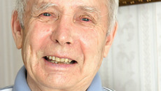 Владимир Николаевич Дюков ценит в людях порядочность и профессионализм и не выносит некомпетентности.  Фото Елены КОСТИНОЙ