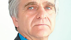 Руководитель первичной профсоюзной организации ОАО «РЭС» Пётр ПИВОВАРОВ.