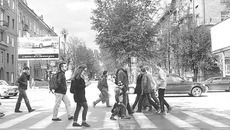 В России, согласно статистике (на начало 2013 года), стали более дисциплинированными пешеходы. Число ДТП снизилось на 10,7 процента. Фото Георгия ЛЕСНОГО