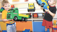 Меры социальной поддержки учитывают интересы всех групп населения. Фото Михаила ПЕРМИНА