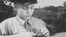 Кадр из фильма Орленок