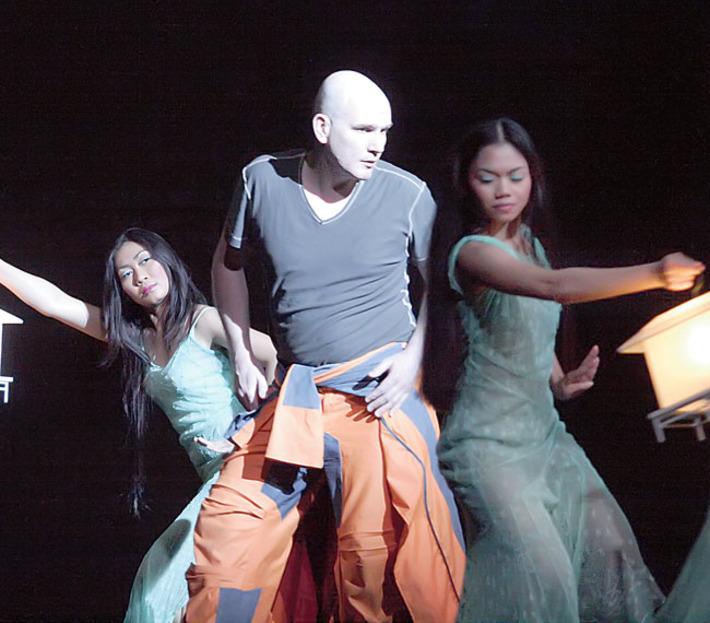 Джон Марк Эйнсли (Орфей)  в спектакле «Орфей» Монтеверди (Английская Национальная опера). Фото Кэтрин ЭШМОР