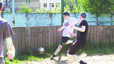 Не сказать, что сегодня все в полном упадке,  но спортивные площадки нуждаются в обновлении. Фото с сайта www.nnm.ru