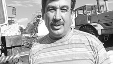 Михаил Клиншов — глава крестьянского хозяйства «Урожайное». Фото Марины ЛУПЕЙКЕНЕ