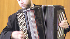 Михаил Овчинников