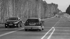 Два региона прочно связаны качественной автомагистралью. Фото Михаила ПЕРМИНА