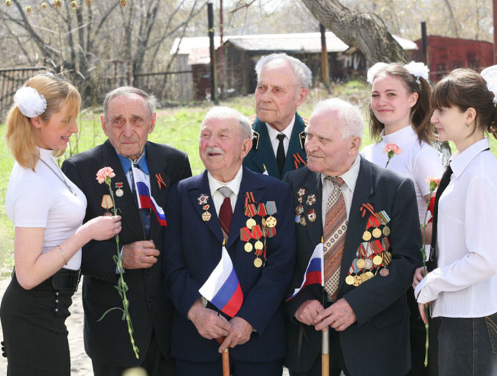 Жизнь и подвиги ветеранов Великой Отечественной войны всегда будут нравственным ориентиром и образцом для подражания для будущих поколений. Фото Бориса МОСКВИНА