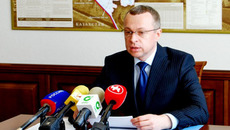 Юрий Петухов подробно информировал журналистов о подготовке, ходе и итогах голосования. Фото предоставлено облизбиркомом