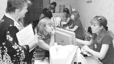 Сейчас все данные об абитуриенте сводятся к баллам ЕГЭ. Как добавить к ним дополнительные сведения?  Фото Михаила ПЕРМИНА