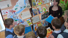 Читаем, значит — больше знаем. Фото предоставлено областной юношеской библиотекой