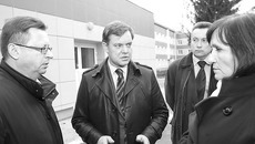 Сделанное Денис Вершинин назвал хорошим примером качественной работы. Фото Михаила ПЕРМИНА