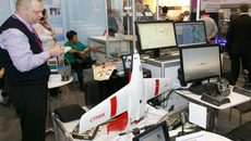 «Технопром» — площадка деловая. Фото Аркадия УВАРОВА